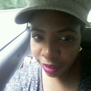 Meet your Posher, Tamica